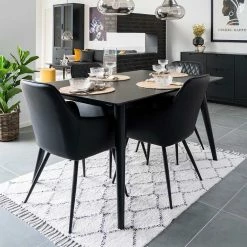 Blitzangebot ? Schwarze Tischgruppe Mit Armlehnenstühlen - Vigadru (fünfteilig) ?