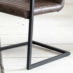 Bester Verkauf ✔️ Tisch & Armlehnen Freischwinger - Filippo (fünfteilig) ? -Cassna shop tisch armlehnen freischwinger fuer vier personen filippo 05